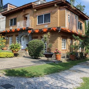 Posada Guayacan Tepoztlan